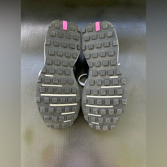 Nike Waffle One GS Size 6Y Violet Frost. - Picture 5 of 8